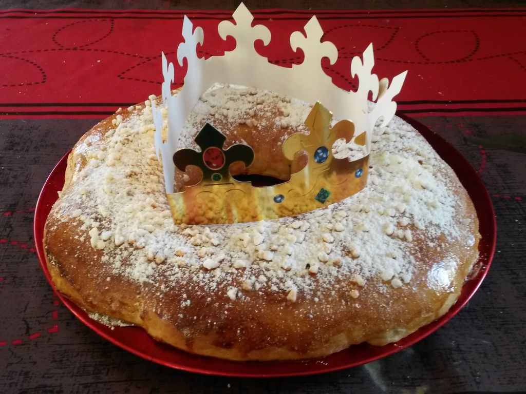 Recette Galette Des Rois Briochée Facile Marmiton Galette des rois briochée : Recette de Galette des rois briochée - Marmiton
