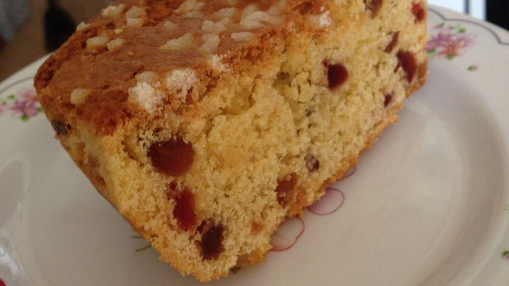 Cake Moelleux Aux Raisins Secs Et Fruits Confits Recette De Cake Moelleux Aux Raisins Secs Et Fruits Confits