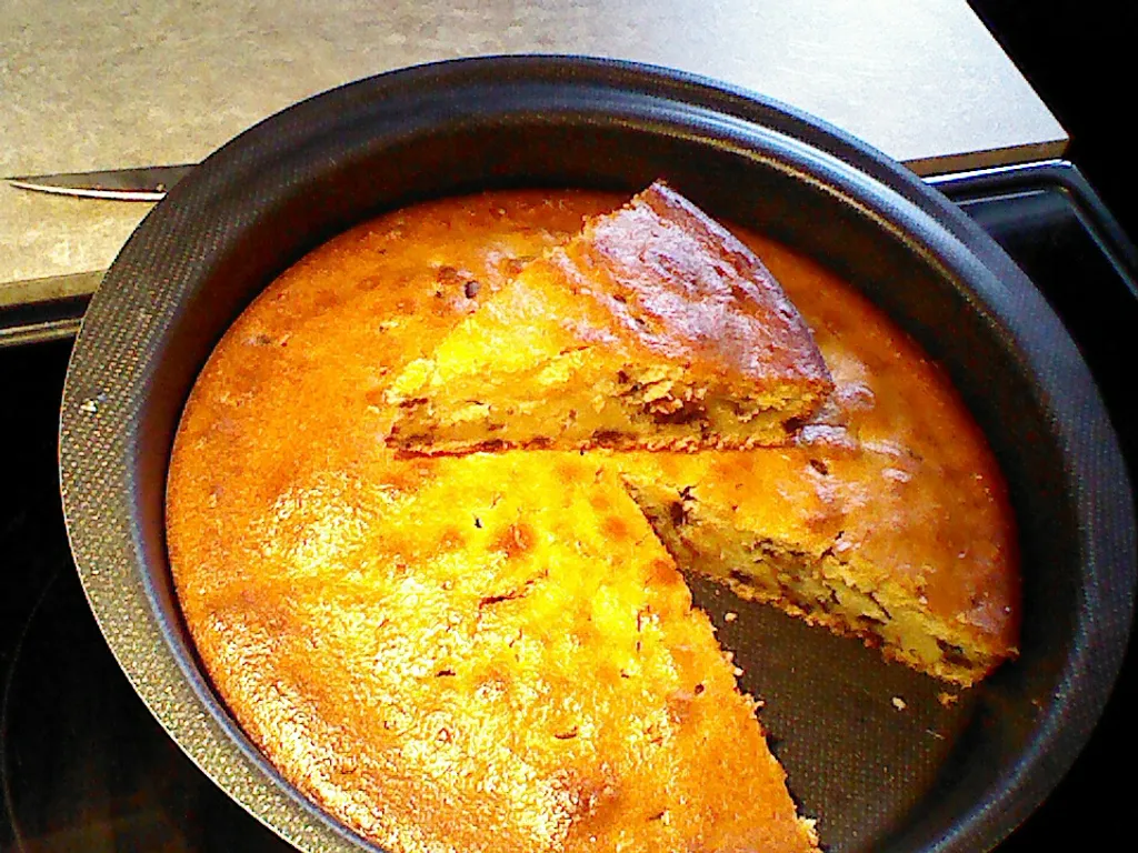 gâteau au yaourt à la poudre de noisettes & pépites de chocolat