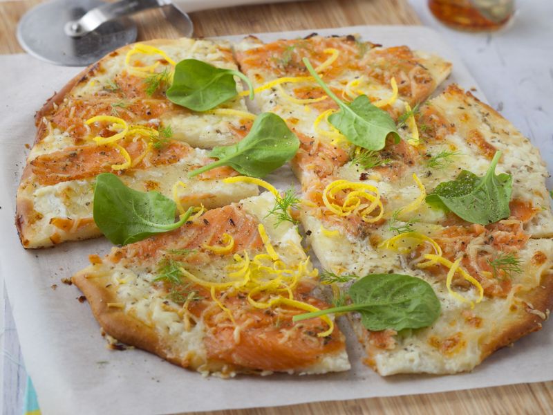 Pizza Au Saumon Recette De Pizza Au Saumon Marmiton