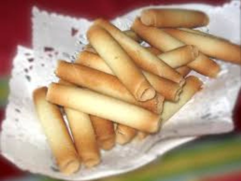 Tuiles Roulees En Cigarettes Recette De Tuiles Roulees En Cigarettes