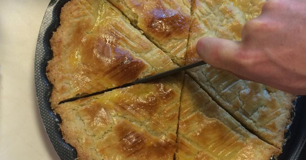 Gateau Breton Fourre A La Creme De Pruneaux Recette De Gateau Breton Fourre A La Creme De Pruneaux