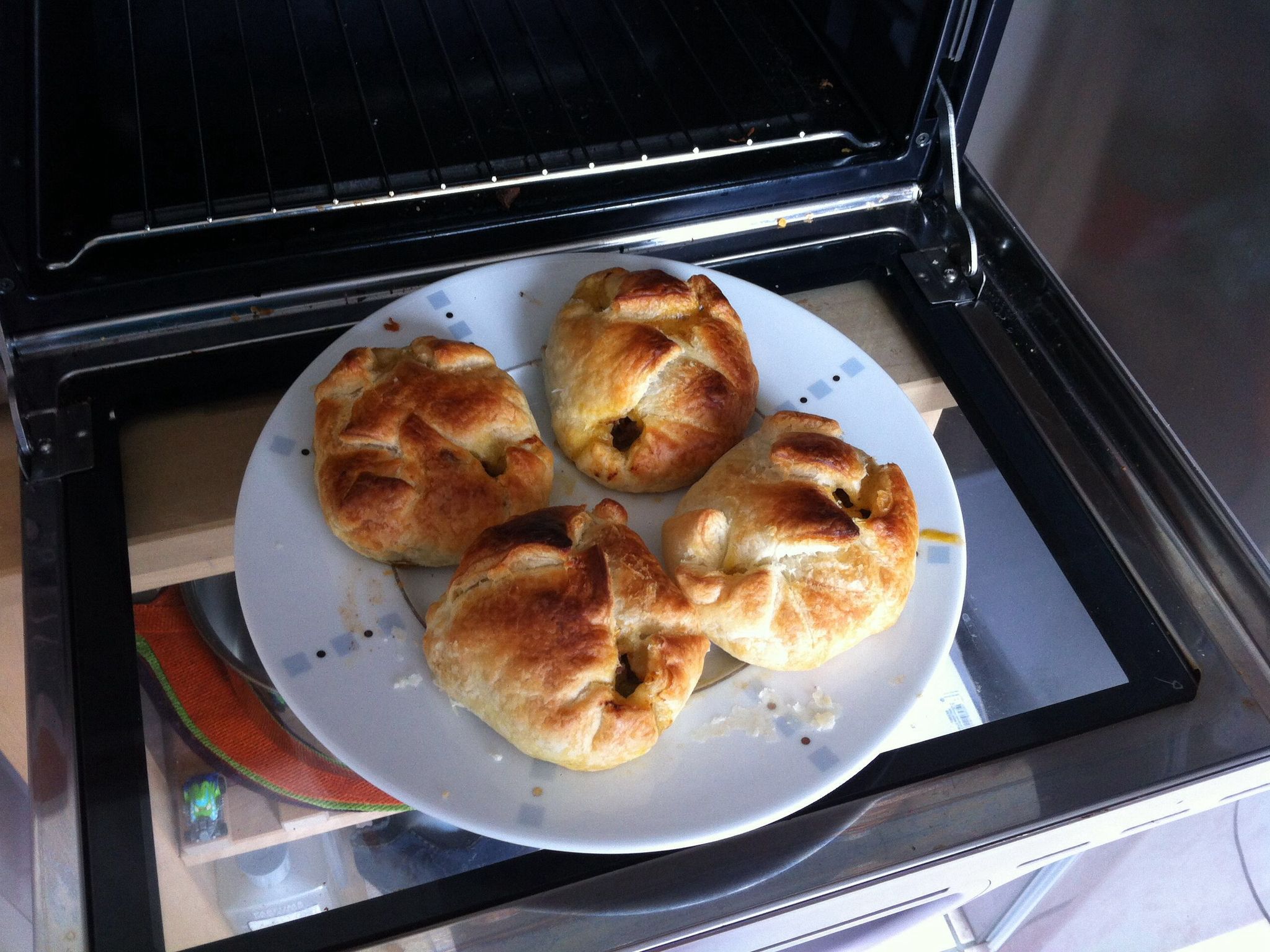 Friande Friands aux légumes et à la viande : Recette de Friands aux légumes et ...