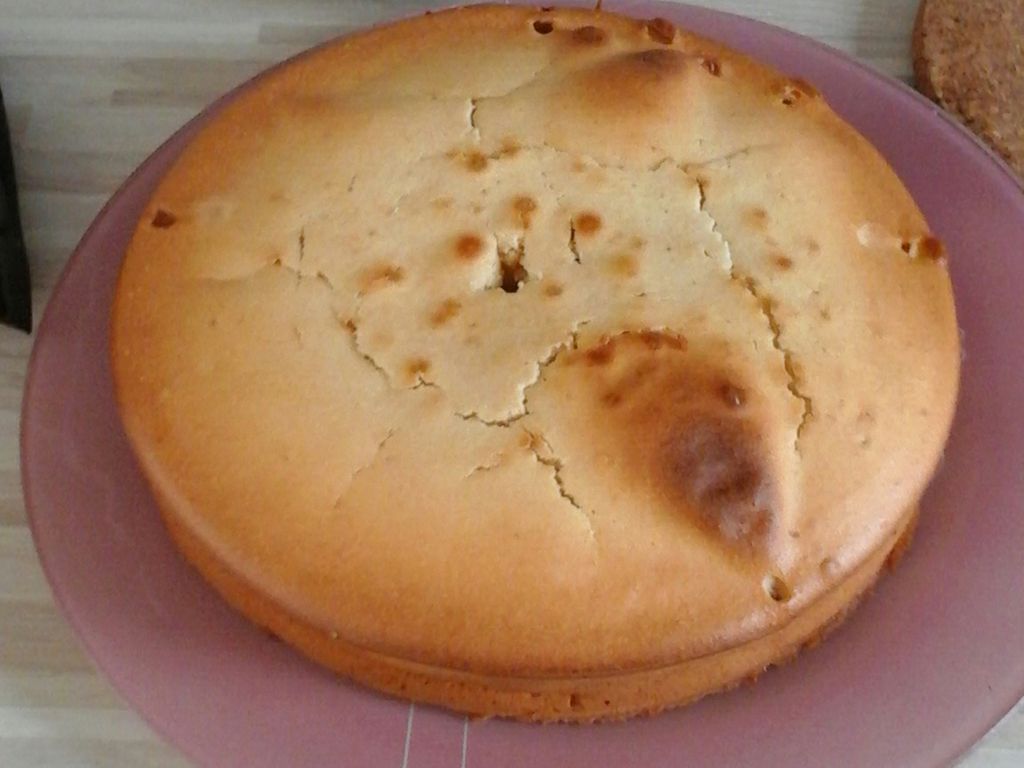 Gâteau au yaourt facile Recette de Gâteau au yaourt facile Marmiton