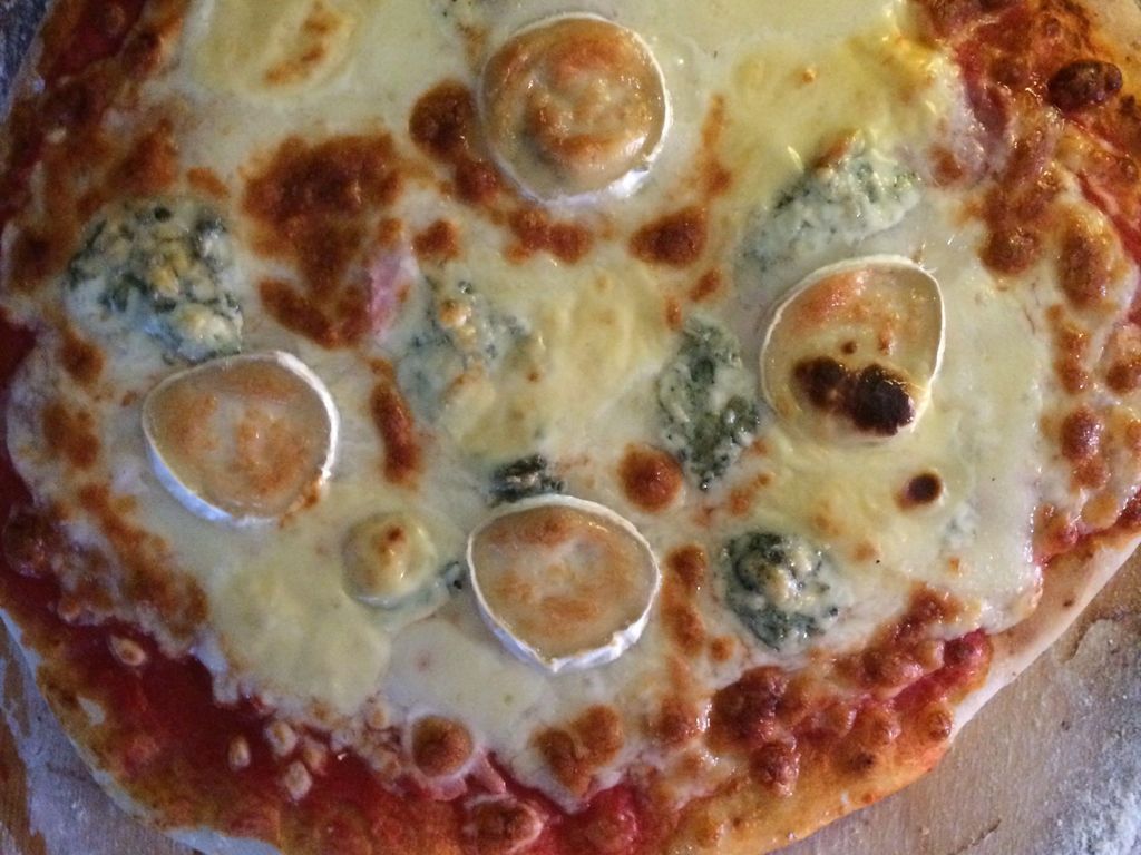 Pizza Aux 4 Fromages Sauce Blanche Recette De Pizza Aux 4 Fromages Sauce Blanche Marmiton 