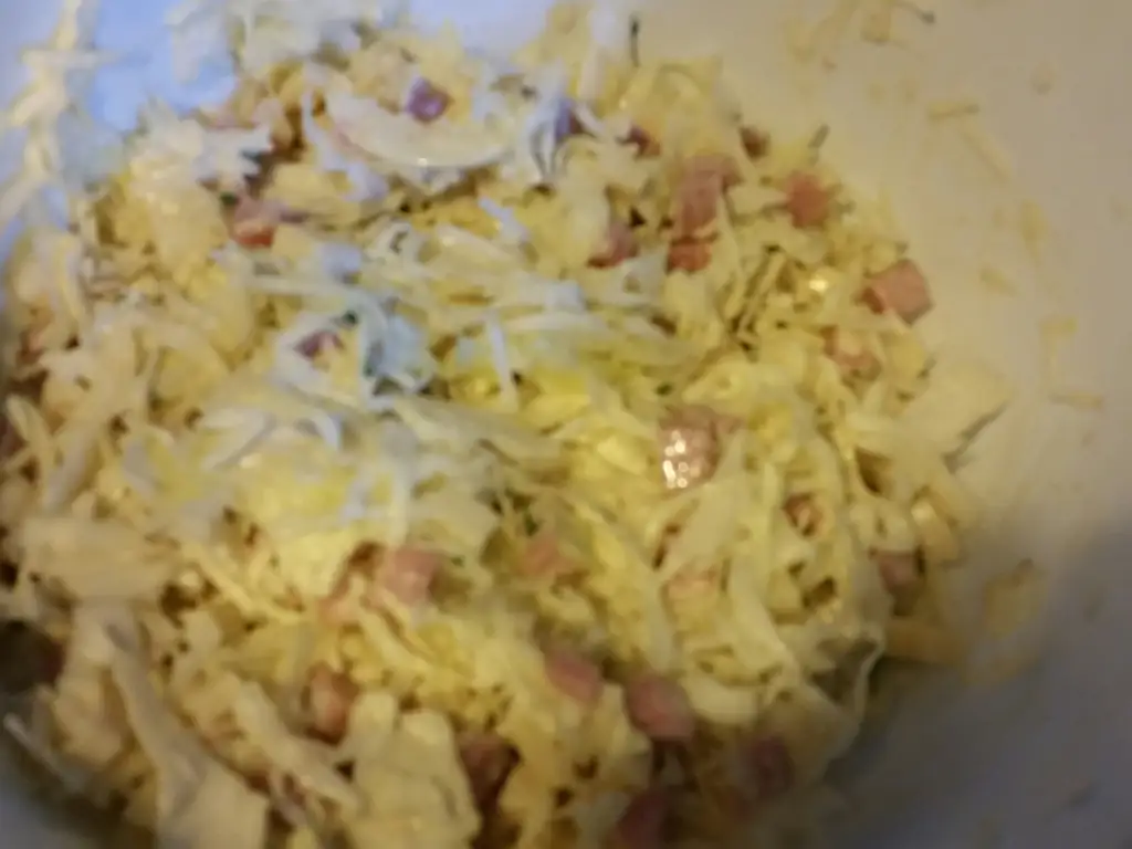 salade trio: chou, jambon, comté