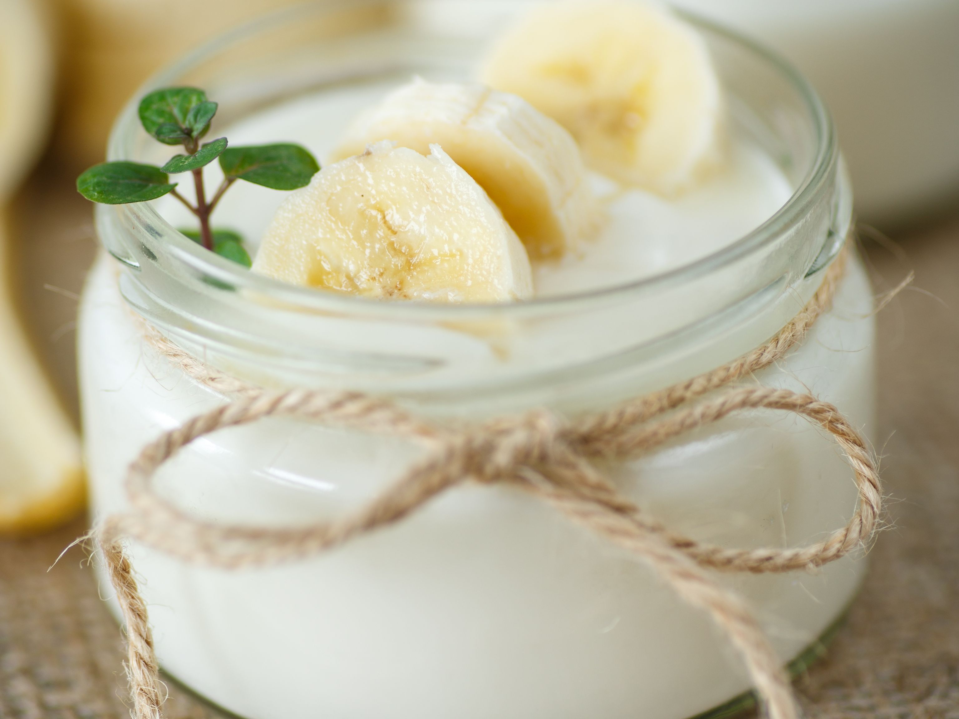 Yaourt à la banane (dessert peu sucré) Recette de Yaourt à la banane