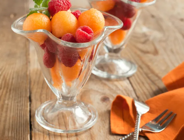 Soupe de melon aux framboises : recette de Soupe de melon aux framboises