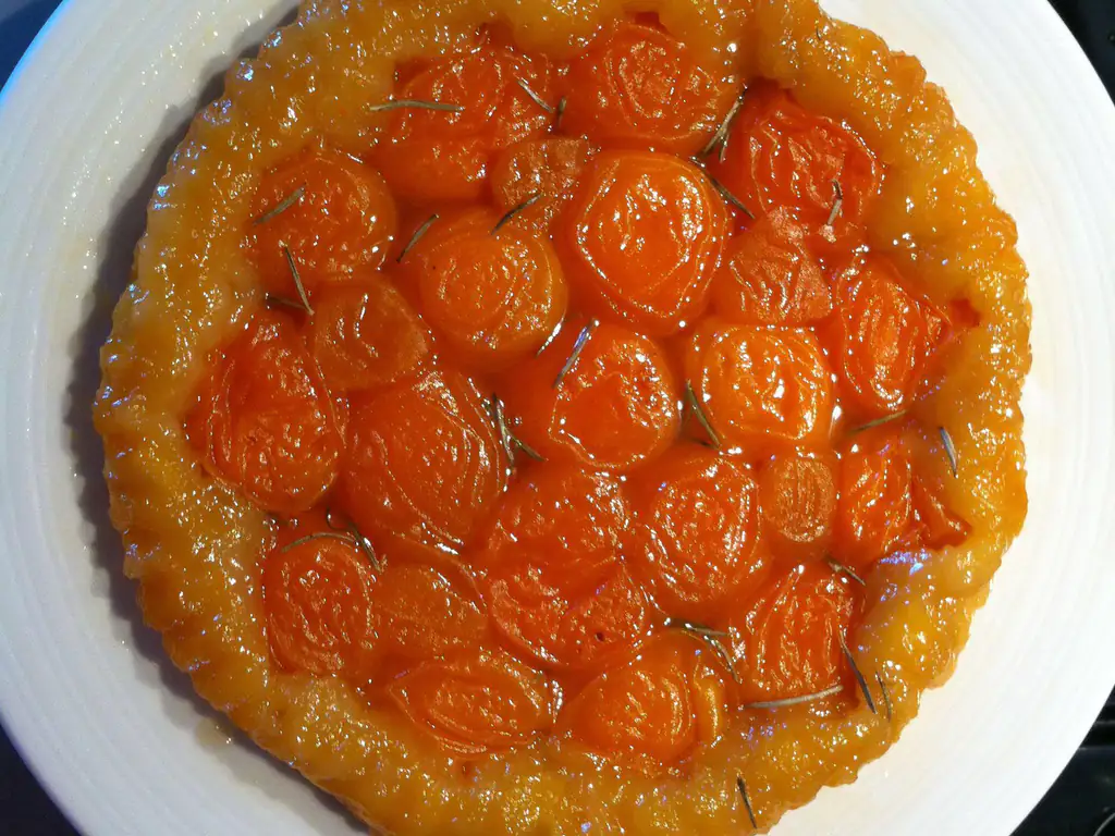 tatin d'abricots au romarin