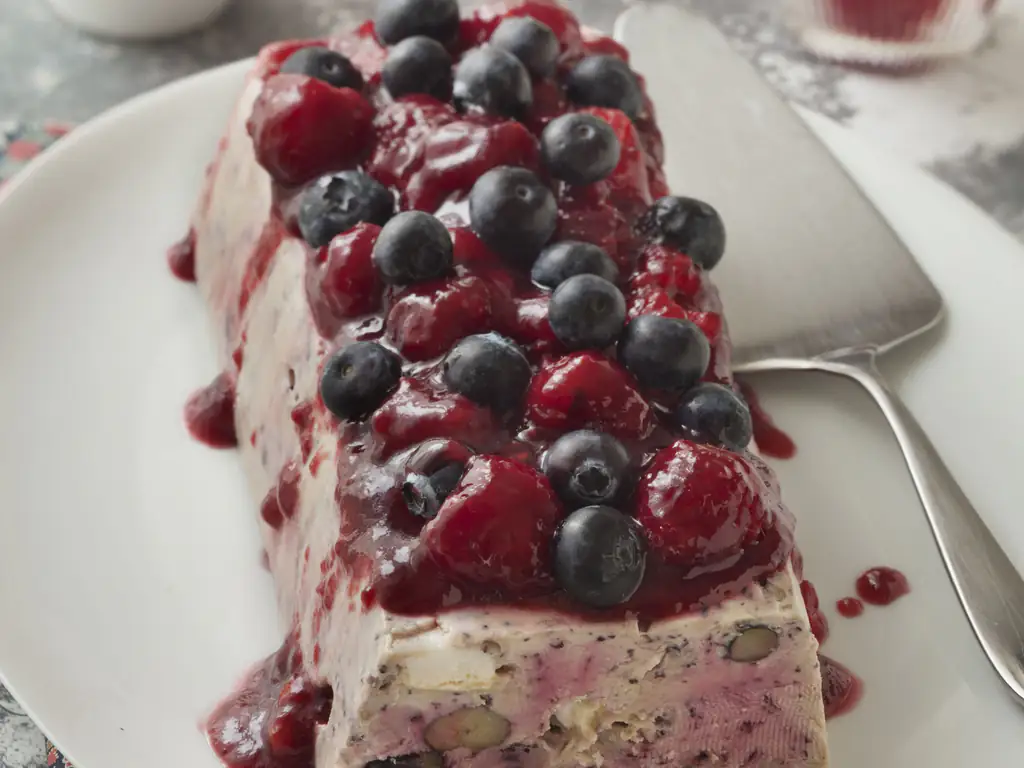 vacherin glacé aux myrtilles