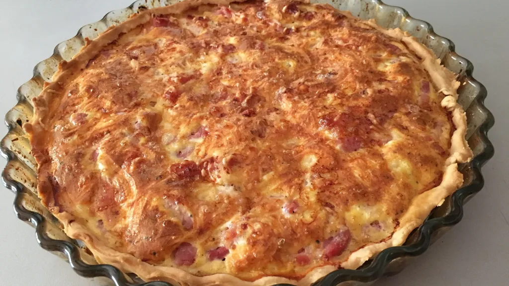 Quiche Lorraine De Sophie Recette De Quiche Lorraine De Sophie Marmiton