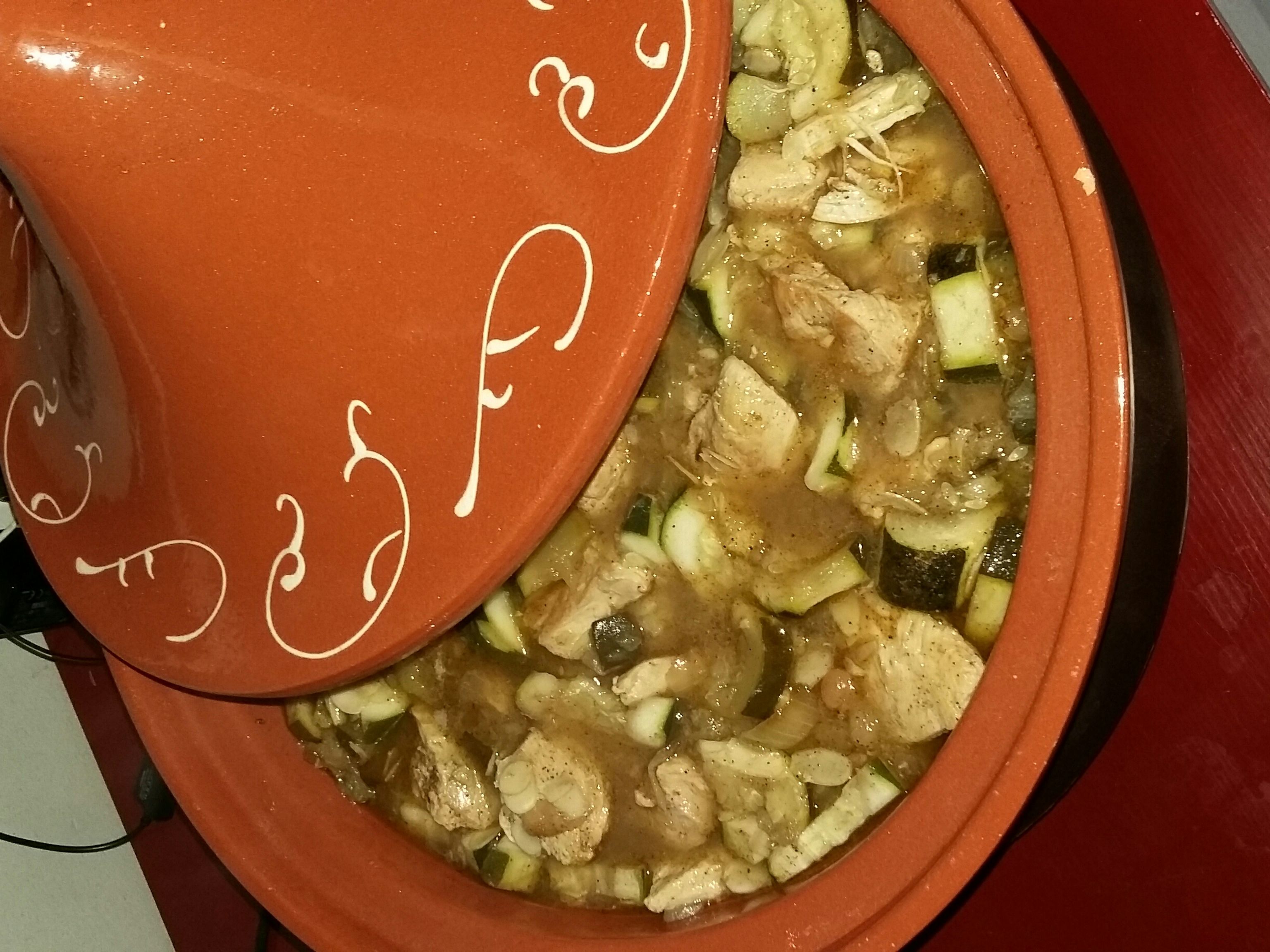 tajine de poulet aux courgettes et amandes à ma façon Recette de