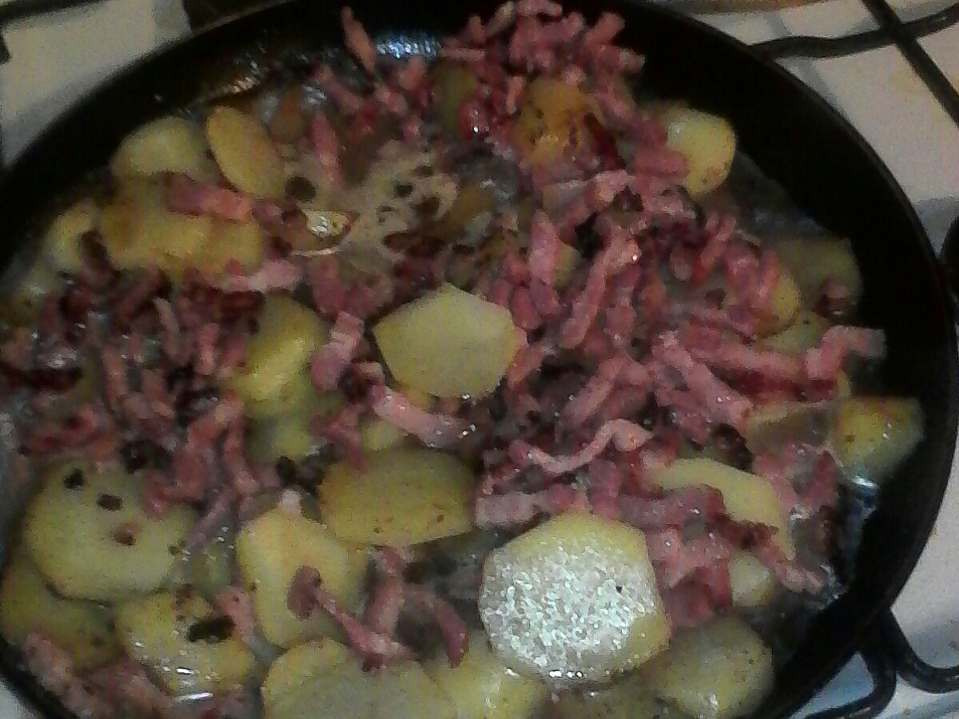 poêlée aux lardons Recette de poêlée aux lardons Marmiton