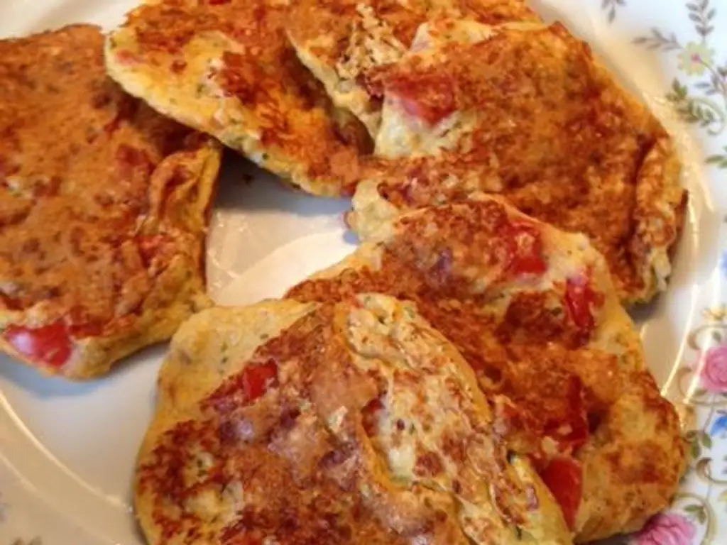 galette salées au son d'avoine, tomates et fromage