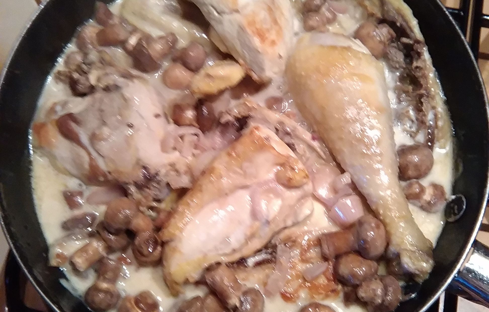 Poulet à la normande : Recette de Poulet à la normande - Marmiton