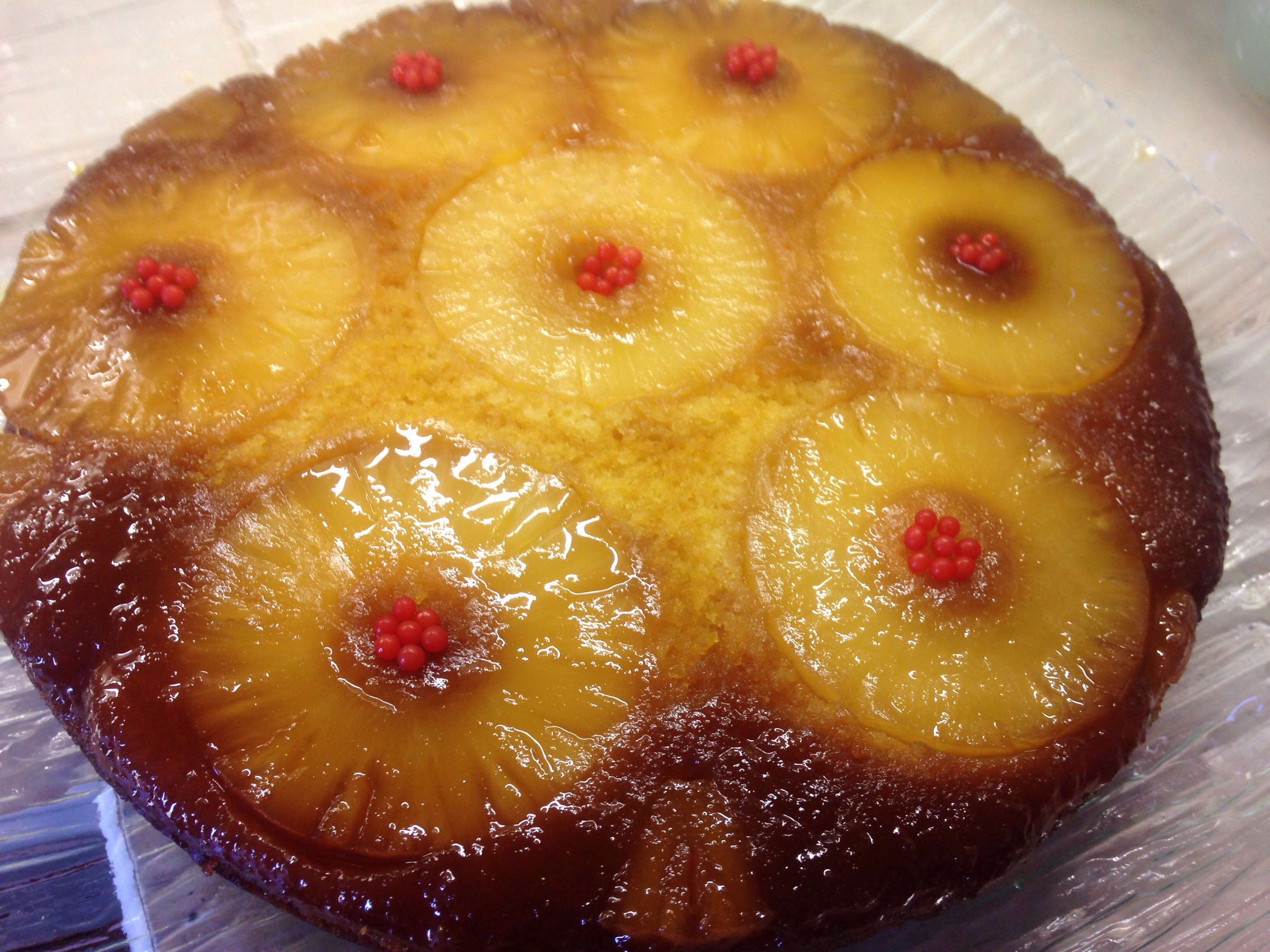 Gâteau caramélisé à l&amp;#39;ananas frais : Recette de Gâteau caramélisé à l ...