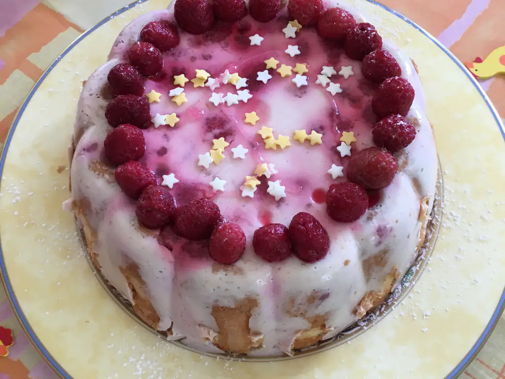 charlotte light au framboise et chocolat