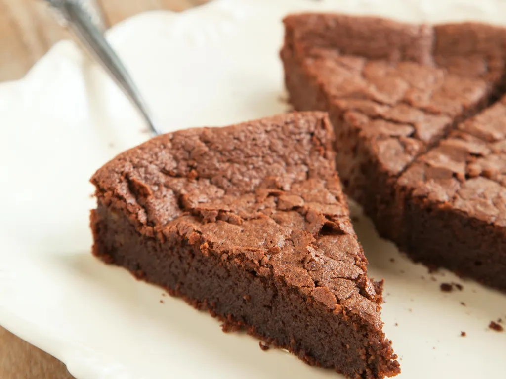 Gâteau très rapide au yaourt et au chocolat : Recette de Gâteau
