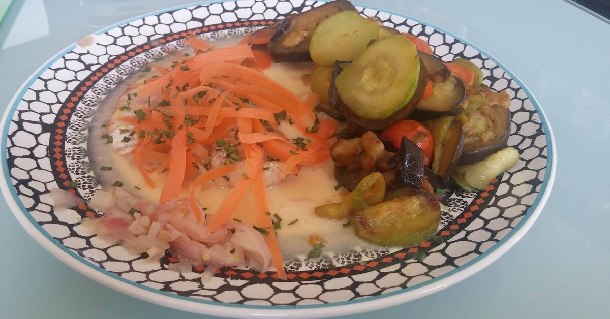 Haddock poché au lait de coco et petits légumes orientaux recette de