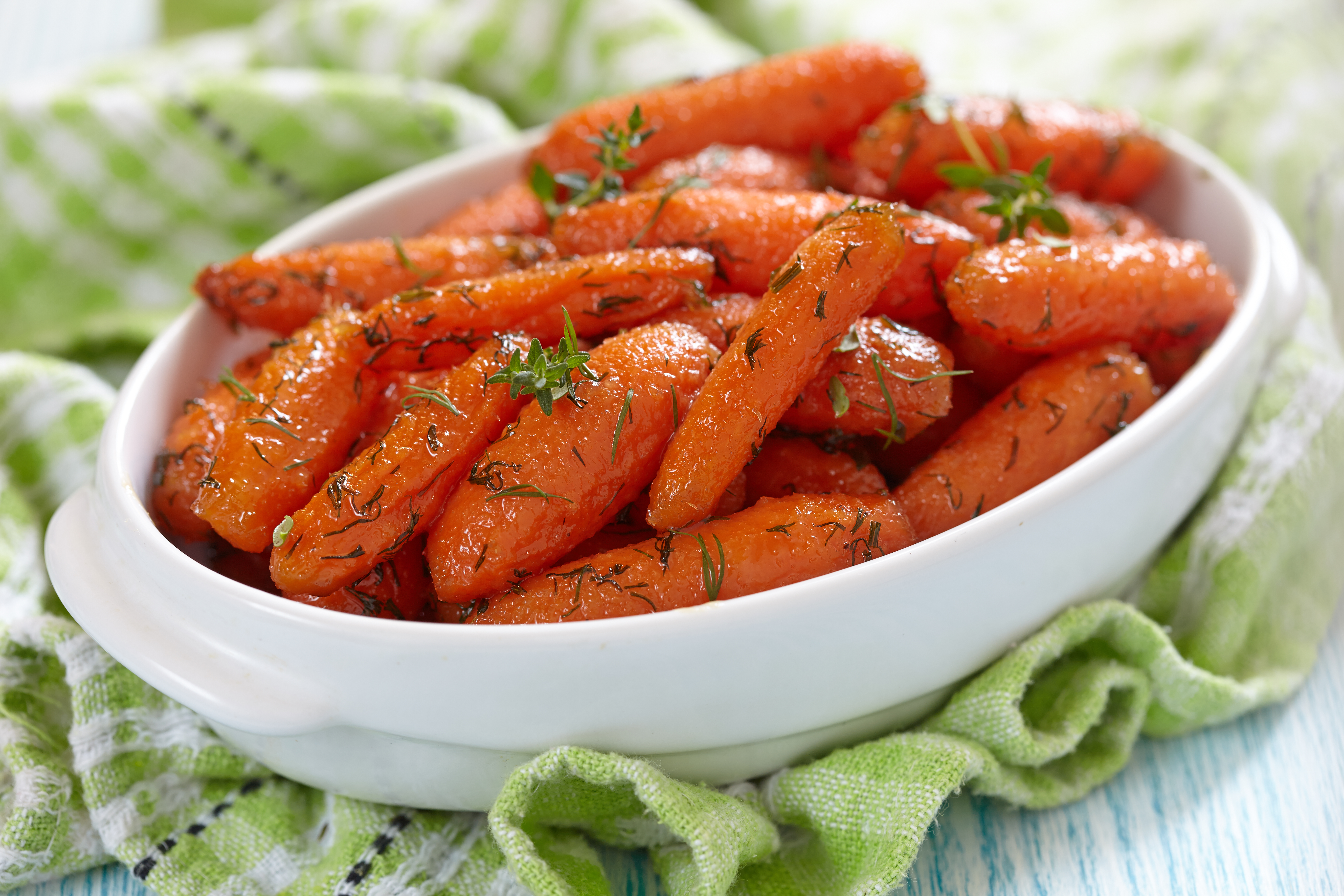 Печеная морковь. Карамелизированная морковь. Морковь турне карамелизированная. Кламбированая морковь. Гарниры.