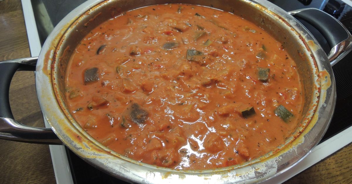 Sauce tomate provencale (aubergine, poivron, courgette) recette de