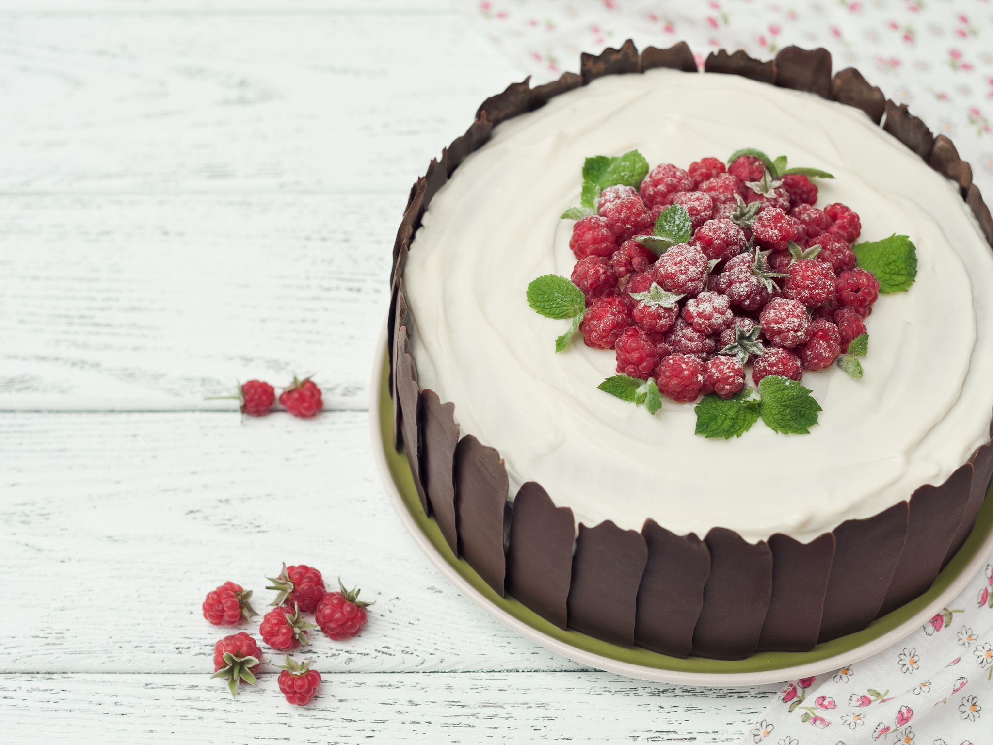 G Teau Au Yaourt La Framboise Et Au Chocolat Recette De G Teau Au