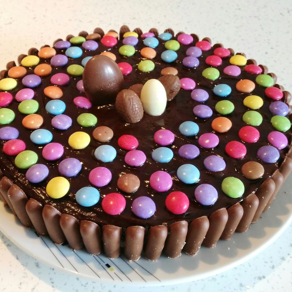 Gateau Anniversaire Smarties Recette De Gateau Anniversaire Smarties