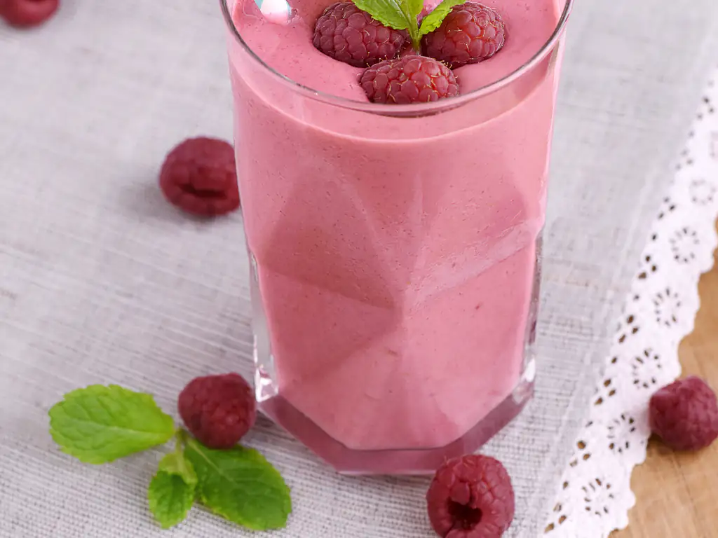 smoothie au yaourt et aux fruits