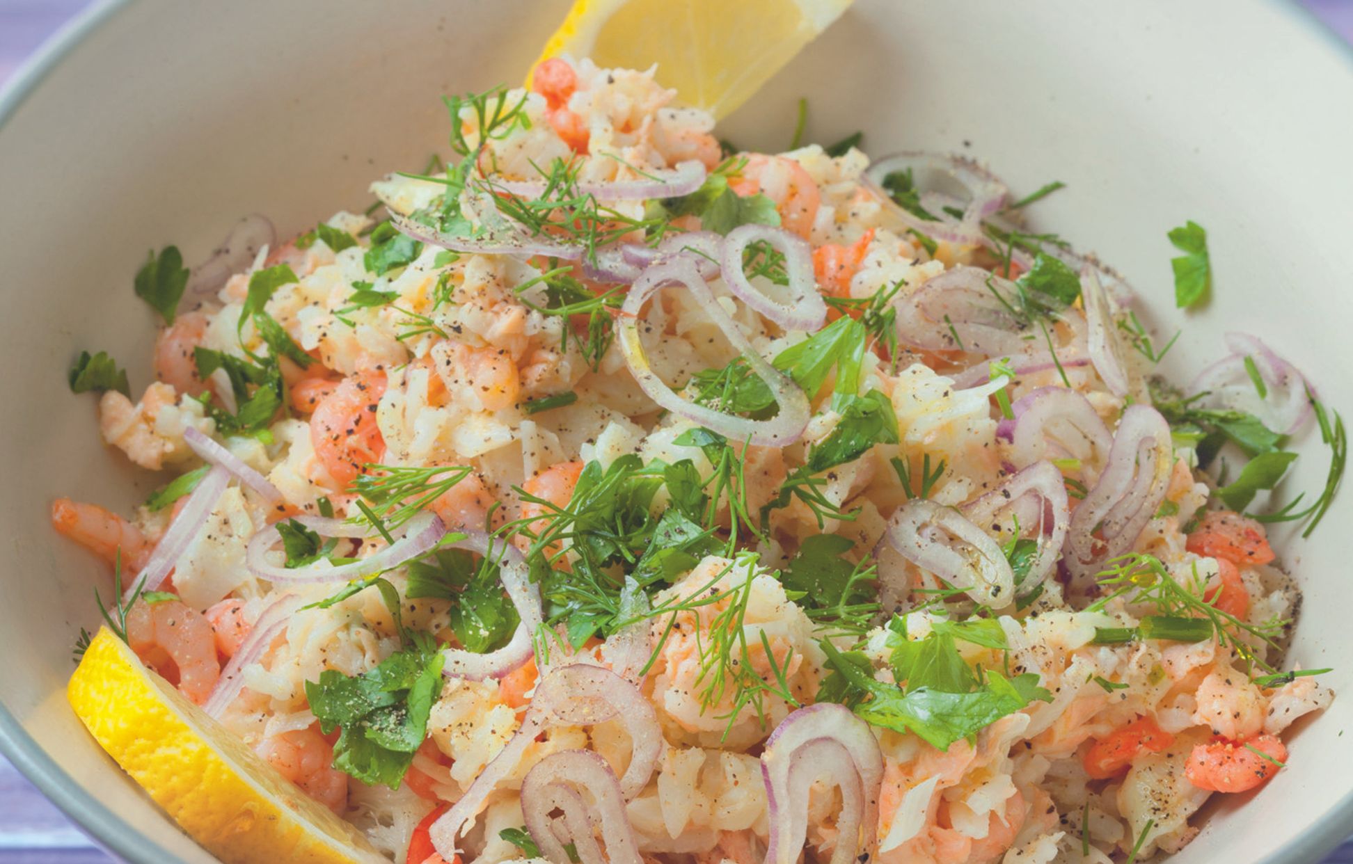 Salade de riz aux poissons et crevettes Recette de Salade de riz aux poissons et crevettes Salade de riz aux poissons et crevettes Recette de Salade de riz aux poissons et crevettes