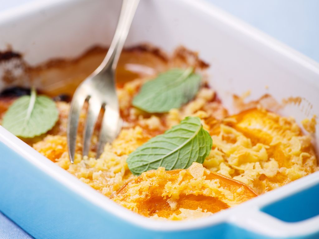 Crumble Abricots Pêches à La Menthe : Recette De Crumble Abricots ...