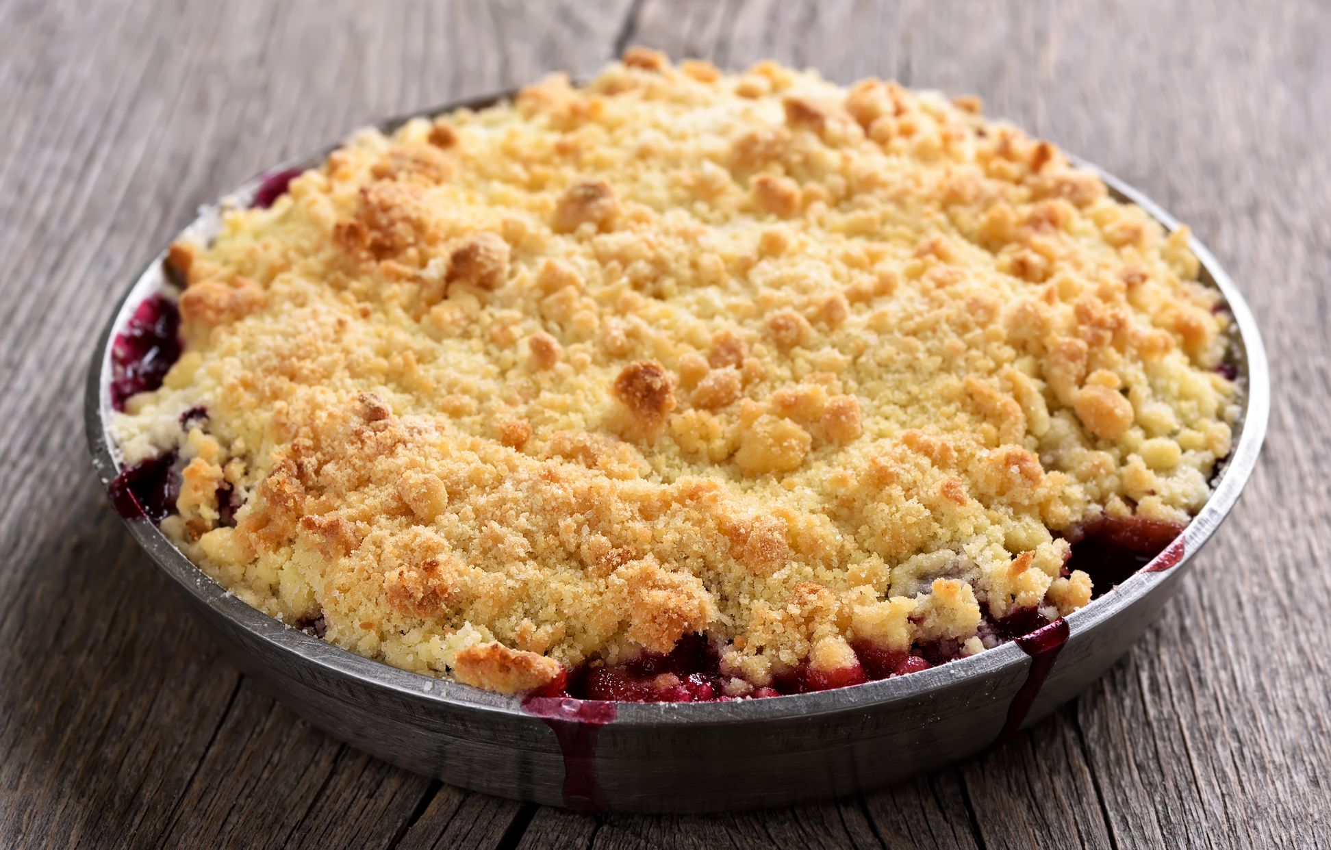 Crumble Aux Fraises Et Framboises : Recette De Crumble Aux Fraises Et ...