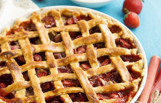 Tarte Aux Fraises Et à La Rhubarbe : Recette De Tarte Aux Fraises Et à ...