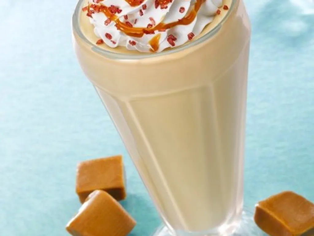 Milkshake A La Banane Et Caramel Fleur De Sel Recette De Milkshake A La Banane Et Caramel Fleur De Sel Marmiton