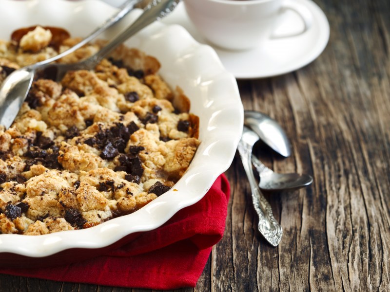 Tarte Crumble Aux Poires Et Aux Pépites De Chocolat