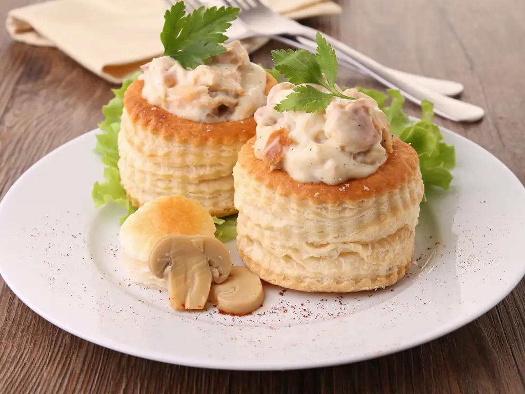 bouchées à la reine (restes de volaille)