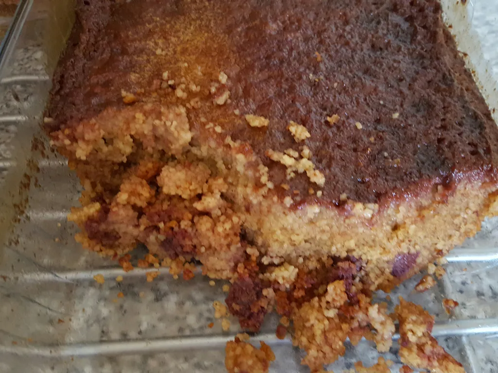 gâteau de semoule de couscous aux dattes