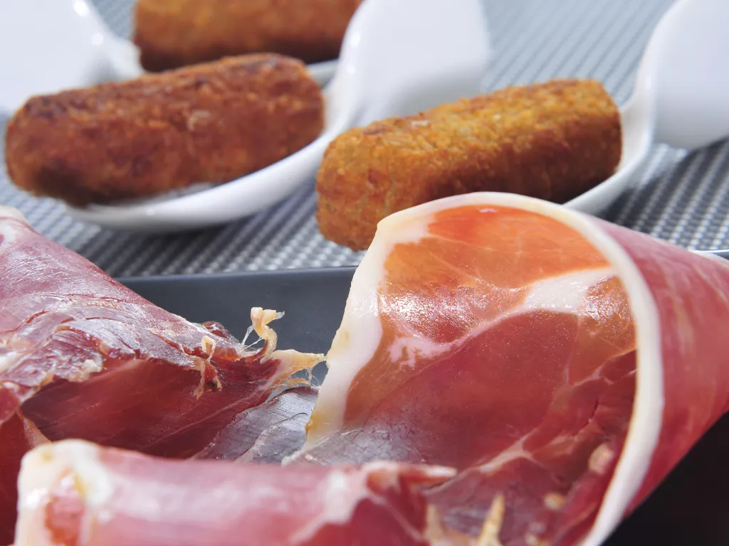 croquets de camembert au jambon cru