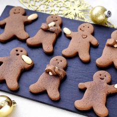 Gingerbread Christmas Cookies (biscuits en pain d'épices de Noël)