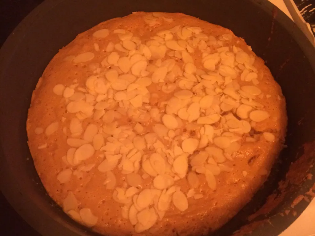 brownie au chocolat blanc et aux amandes