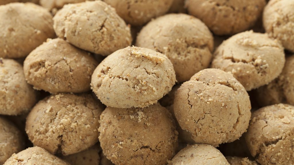 Ghoriba Biscuits A La Cannelle Recette De Ghoriba Biscuits A La Cannelle