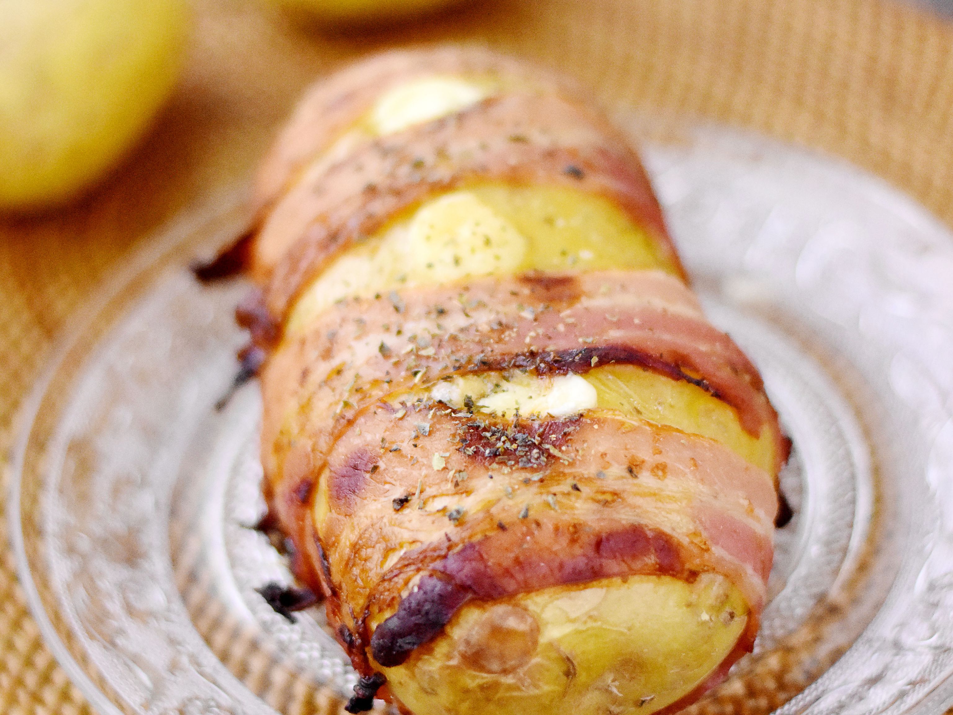 Pomme de terre garnie façon raclette : Recette de Pomme de terre garnie