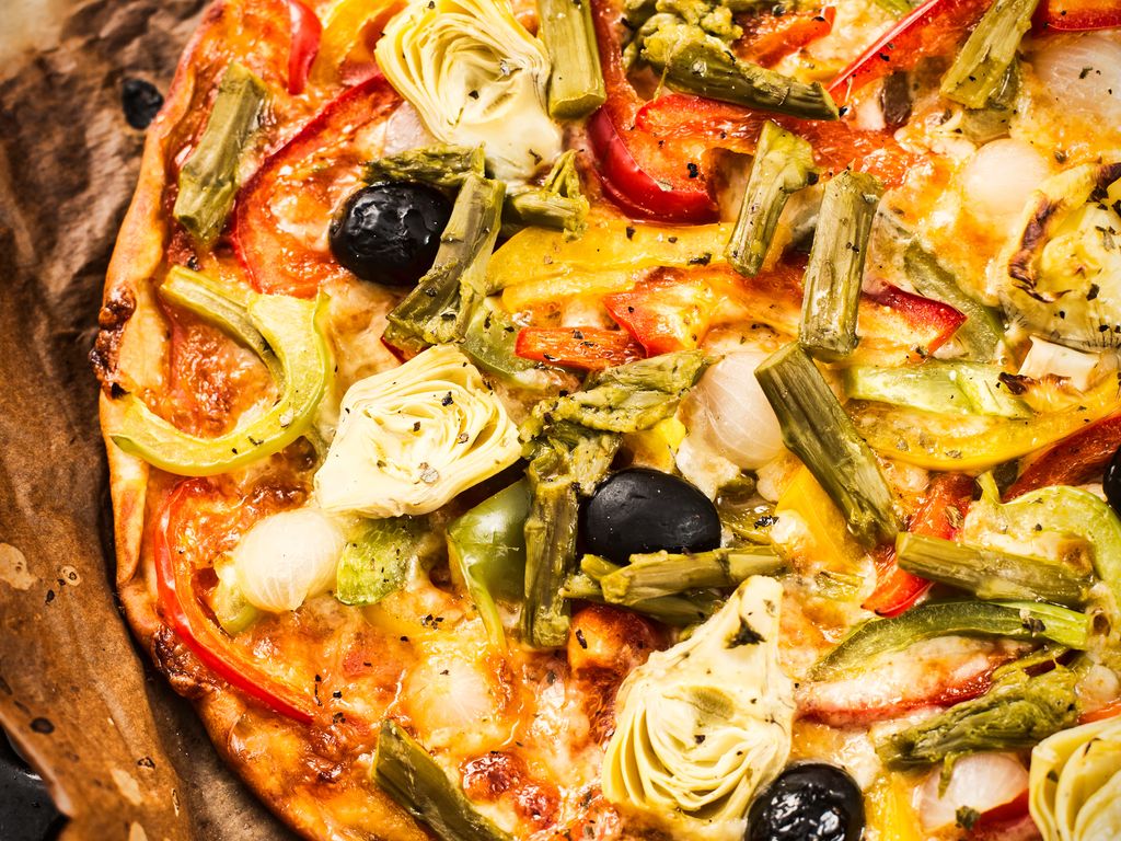 Pizza aux légumes facile : Recette de Pizza aux légumes ...