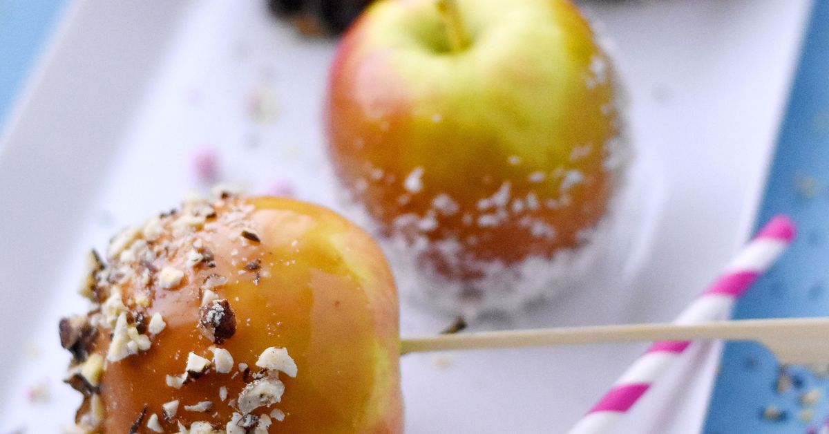 Pomme au caramel façon pomme d'amour recette de Pomme au caramel