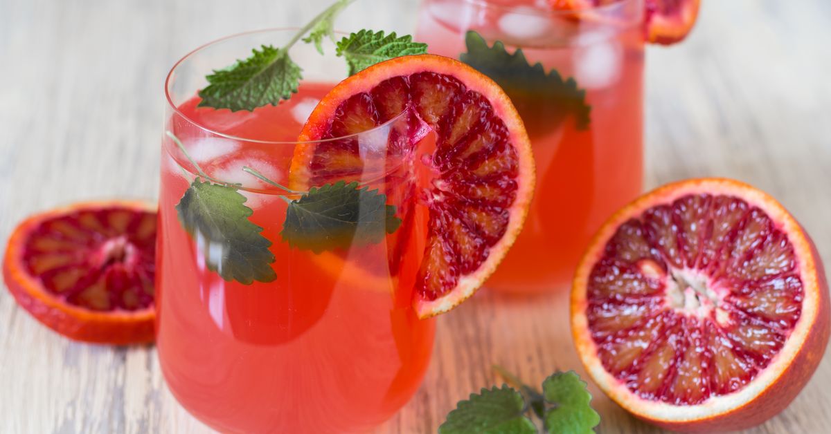 Cocktail à l'orange sanguine recette de Cocktail à l'orange sanguine