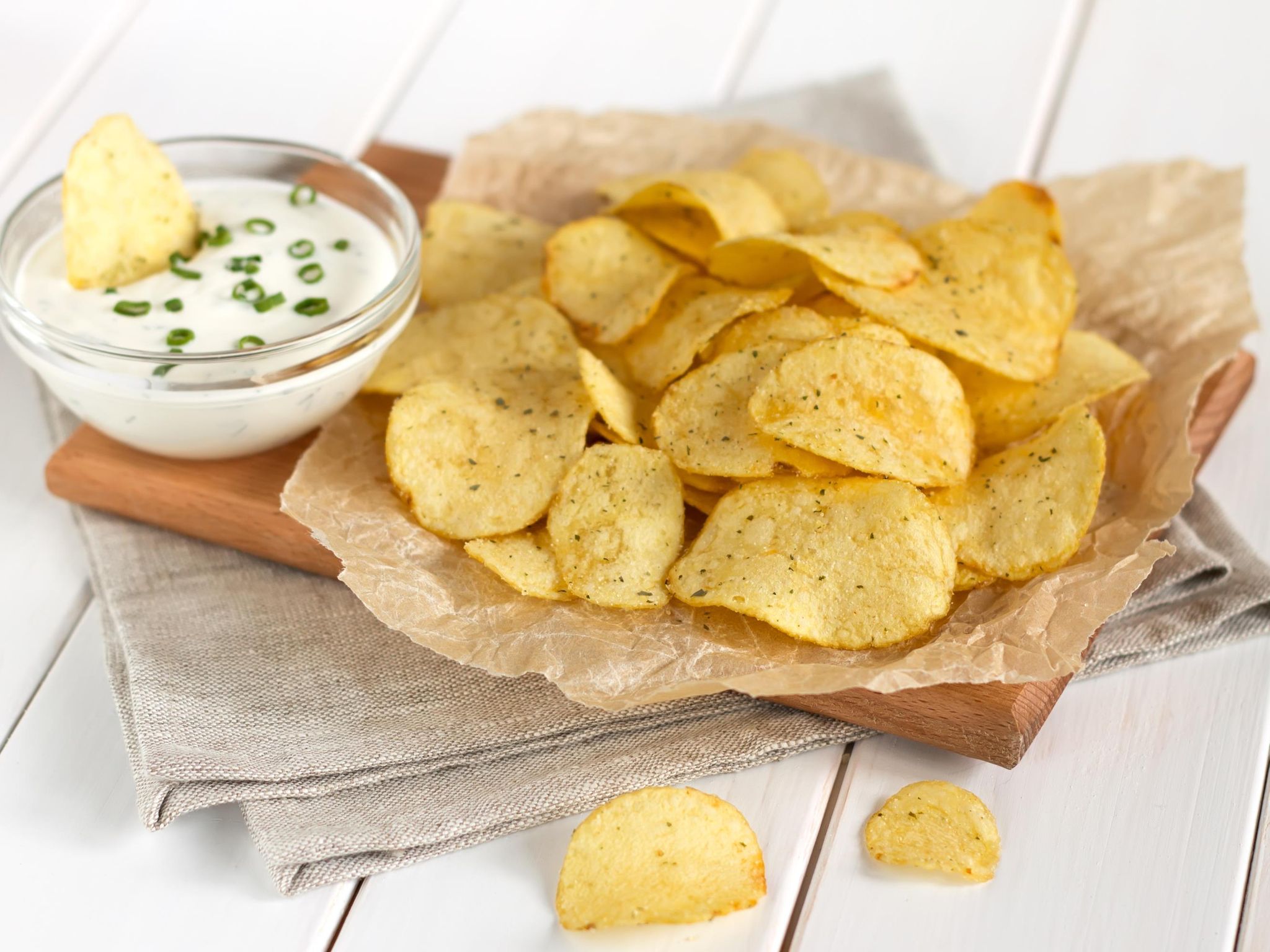 Chips De Concombre Au Micro Onde Chips légères au micro onde : Recette de Chips légères au micro onde