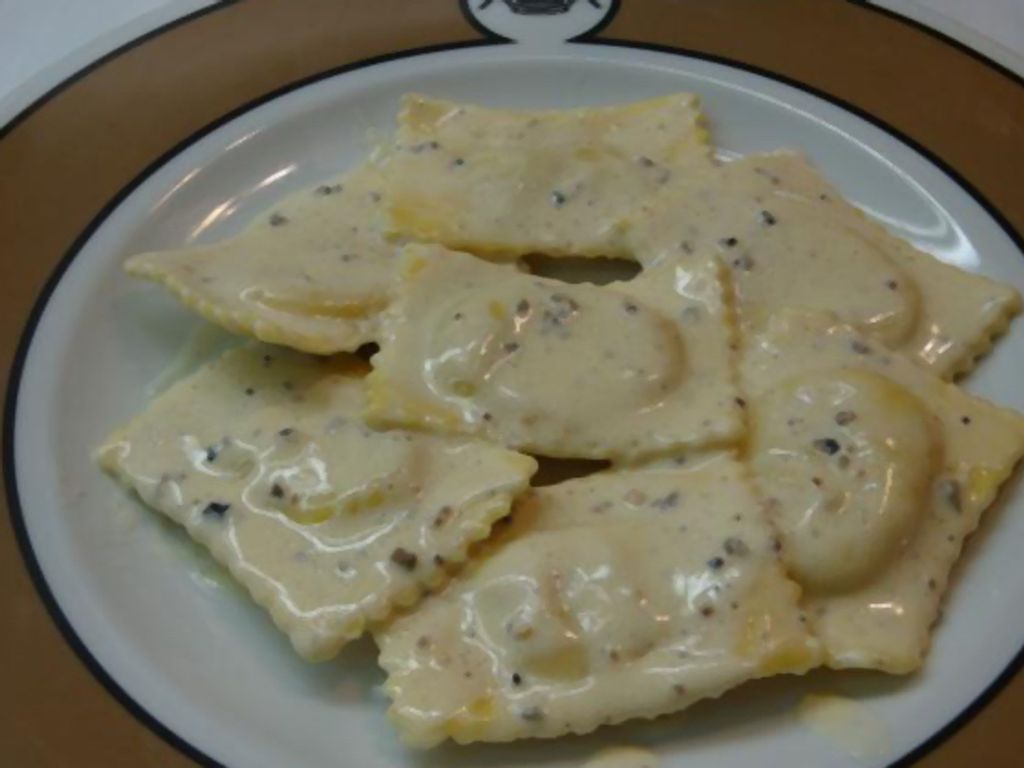 Raviolis à La Truffe : Recette De Raviolis à La Truffe - Marmiton