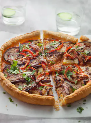 Tarte minute tomates-aubergines-anchois