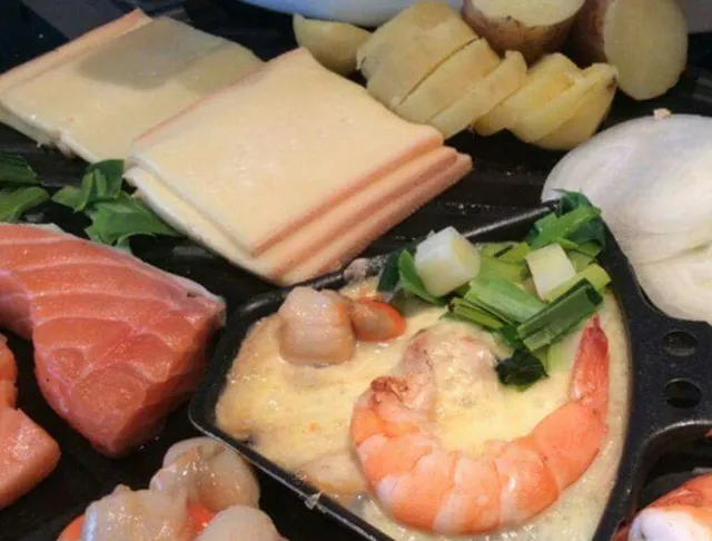 Raclette de la mer : recette de Raclette de la mer