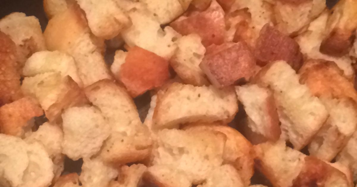 Faire Des Croutons Maison à La Poele | Ventana Blog