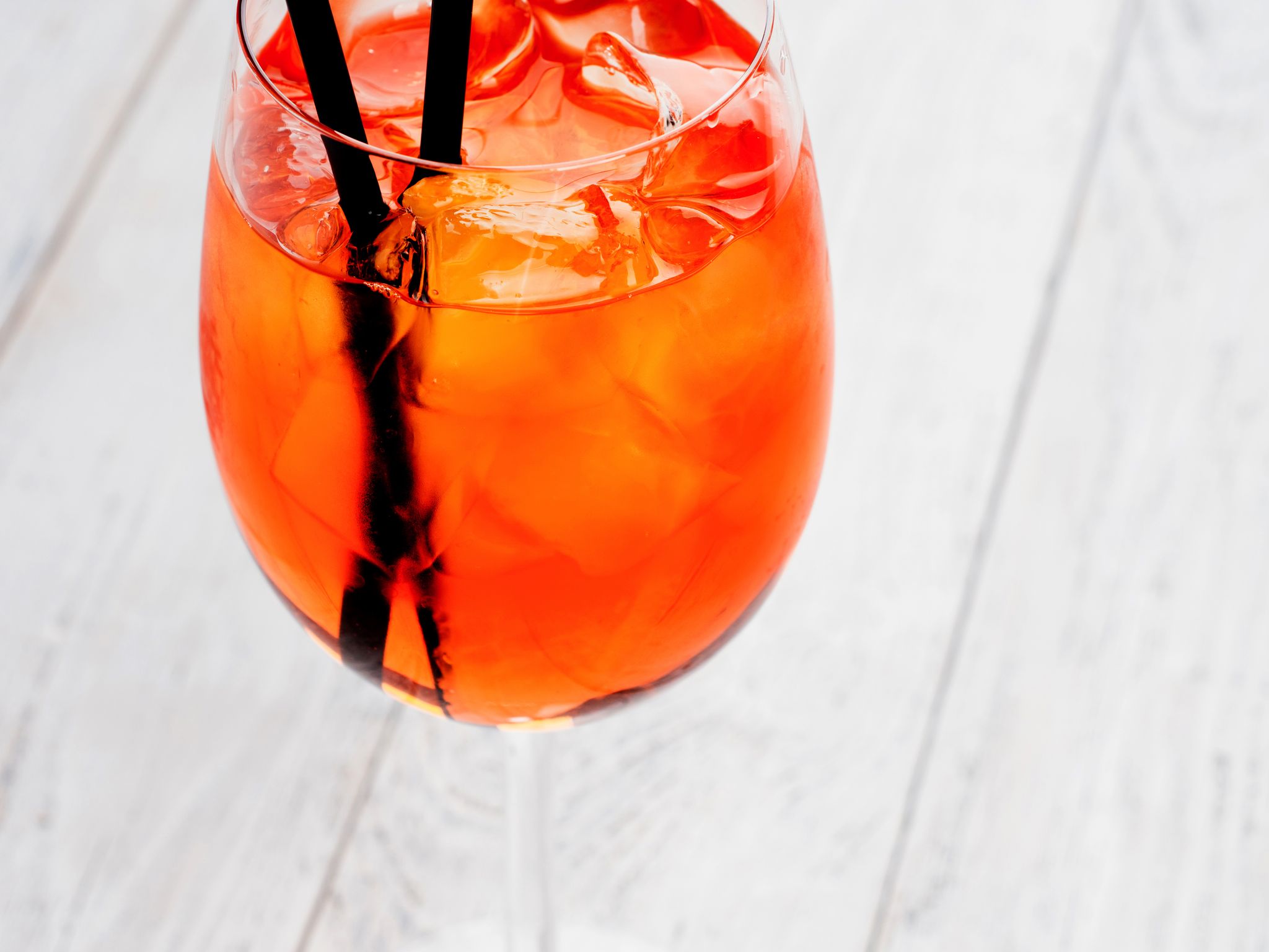 Vin d'oranges amères : Recette de Vin d'oranges amères - Marmiton